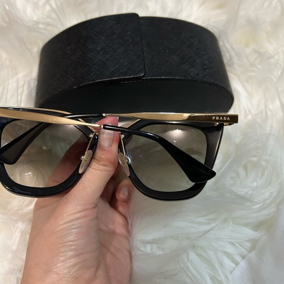 Prada Cinema Authentic Sunglasses with case - Picture 5 of 8